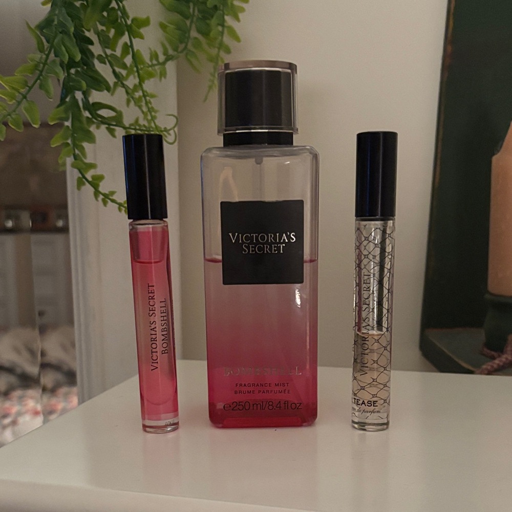 Victoria's Secret Bombshell set